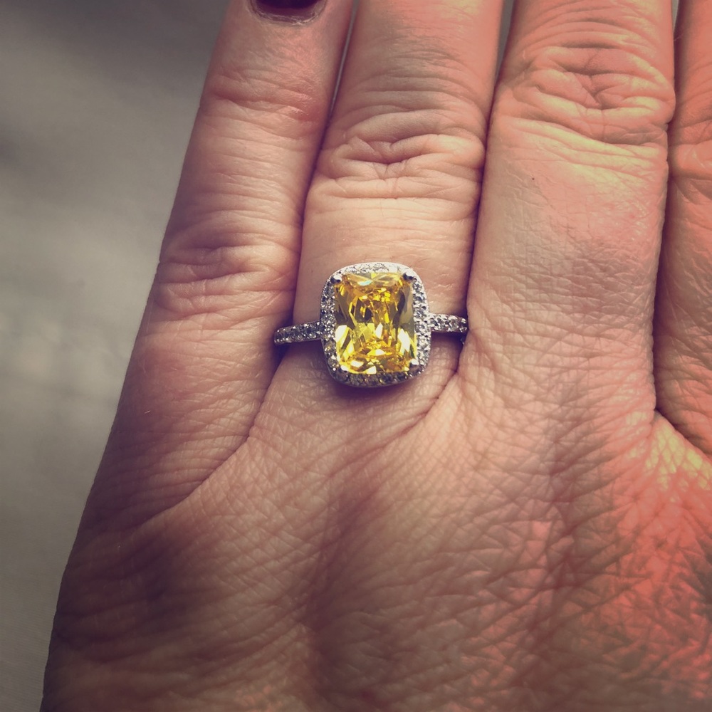 2ct yellow diamonique
